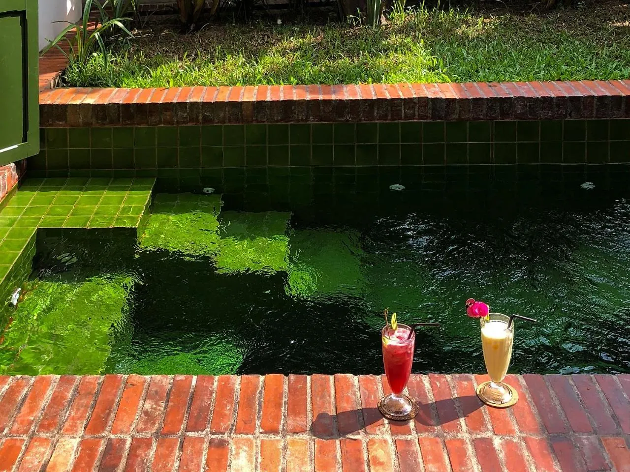 Maison Houng Chanh - Luang Prabang 0*,  Laos